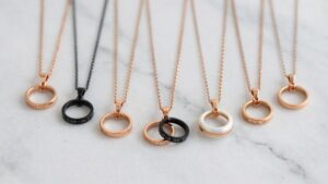 best couples name necklaces 2026